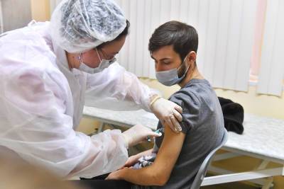 Михаил Мурашко - Минздрав потребовал не снижать качество вакцин от коронавируса - tvc.ru - Россия