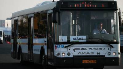 Интервалы движения общественного транспорта сократят на МАКС-2021 - vm.ru