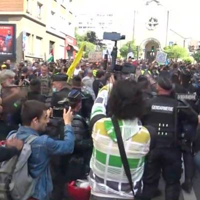 В городах Франции проходят массовые акции протеста - radiomayak.ru - Франция - Париж