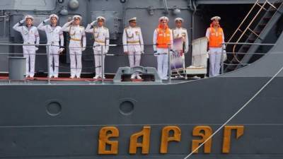 Морской парад в честь Дня ВМФ прошел во Владивостоке - eadaily.com - Россия - Владивосток
