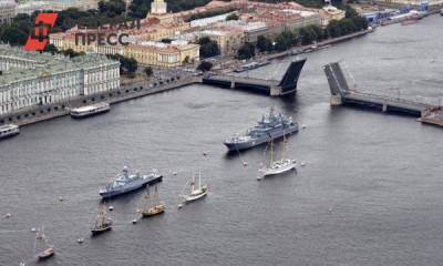 Грандиозное шоу без зрителей: в Петербурге прошел военно-морской парад - fedpress.ru - Санкт-Петербург
