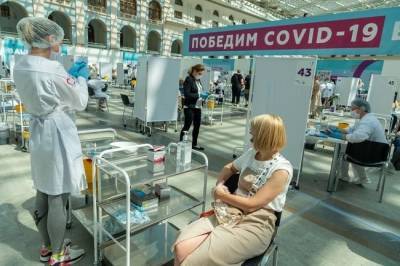 Планка заболевших коронавирусом в России не опускается - infox.ru - Россия - Москва
