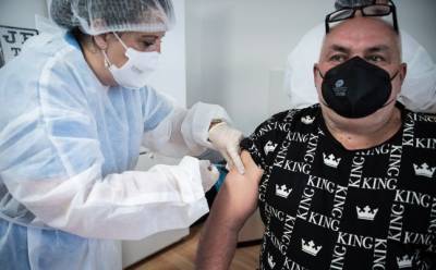 В Словакии не будет льгот тем, кто прошел вакцинацию от коронавируса - eadaily.com - Словакия