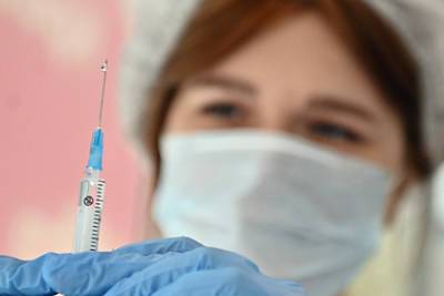 Минздрав разрешил испытания шестой российской вакцины от коронавируса - lenta.ru - Россия