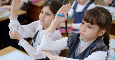 Буквы вместо баллов: Минобразования изменило правила оценивания учеников 1-4 классов - focus.ua - Украина
