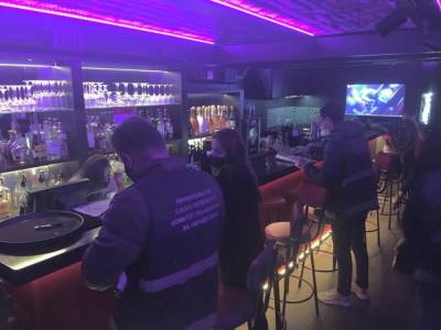 Нарушения баров и кафе Петербурга привели к 11 уголовным делам - abnews.ru - Россия - Санкт-Петербург