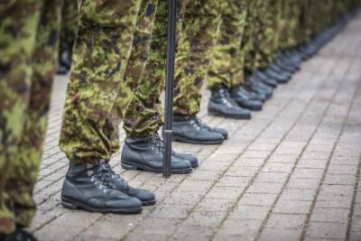 В Эстонии солдат, отказавшихся прививаться, реже будут выпускать в увольнительную - eadaily.com - Эстония