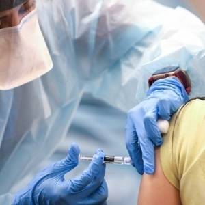 Вильям Де-Блазио - Жителям Нью-Йорка будут платить по 100 долларов за вакцинацию - reporter-ua.com - Нью-Йорк
