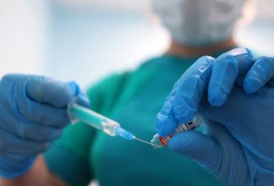 Прививку от COVID-19 сделали более половины оренбуржцев, подлежащих вакцинации - interfax-russia.ru - Оренбург