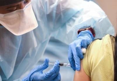 Вильям Де-Блазио - Жителям Нью-Йорка заплатят по 100 долларов за прививку от коронавируса - facenews.ua - Украина - Сша - Нью-Йорк