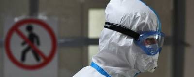 Привитых от коронавируса граждан России призвали продолжать носить маски - runews24.ru - Россия