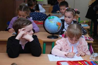 В Роспотребнадзоре раскрыли правила работы школ в новом учебном году - versia.ru - Россия