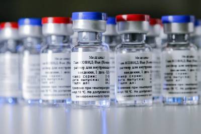 Названы сроки поставки всех четырех вакцин от Covid-19 в Петербург - abnews.ru - Санкт-Петербург