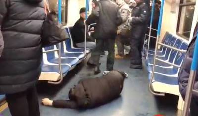 Прокурор запросил четыре года колонии блогеру за ковид-розыгрыш - newizv.ru