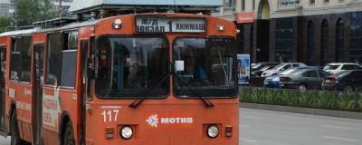 В Екатеринбурге троллейбусы отключили от электричества из-за долга более 130 млн рублей - runews24.ru - Екатеринбург