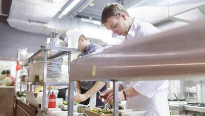 Рестораторы Петербурга перестали бояться нового локдауна - dp.ru - Санкт-Петербург