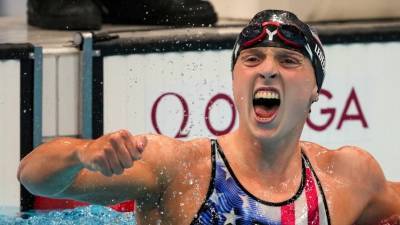 Кэти Ледеки завоевала третью золотую медаль на Олимпиаде в Токио - golos-ameriki.ru - Токио