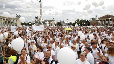 Венгрия: медработники требуют повышения зарплаты - ru.euronews.com - Франция - Белоруссия - Италия - Будапешт - Сербия - Венгрия