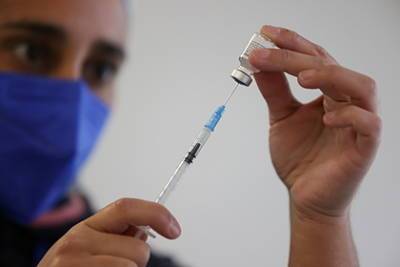 Названа причина смерти украинца после вакцинации Pfizer - lenta.ru - Украина - Винницкая обл.
