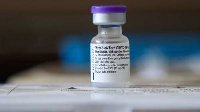 Умерший после прививки Pfizer украинец не имел хронических заболеваний - iz.ru - Украина - Израиль