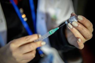 Минздрав: эффективность вакцины Pfizer упала до опасного уровня - nashe.orbita.co.il - Израиль - Иерусалим