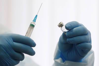 Украина зарегистрировала новую вакцину от COVID-19 - lenta.ru - Украина - Сша