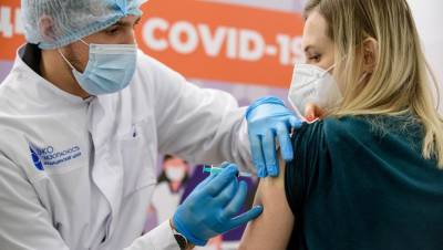 Владимир Уйба - Обязательная вакцинация в Коми коснётся более 93 тыс. человек - dp.ru - республика Коми - Сыктывкар