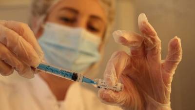 Александр Румянцев - Врач заявил о полной безопасности испытания вакцины от COVID на подростках - vm.ru