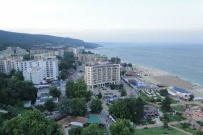 Болгария будет принимать российских туристов при наличии ПЦР-теста - aif.ru - Испания - Кипр - Болгария