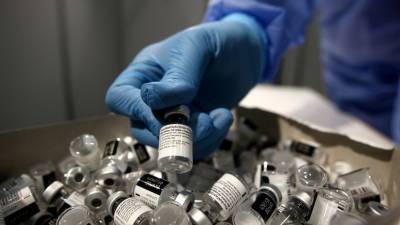 Нафтали Беннет - Израиль и Южная Корея договорились об обмене вакцинами против COVID-19 - russian.rt.com - Израиль - Южная Корея