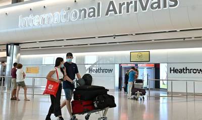 В лондонском аэропорту откроют коридоры для привитых от коронавируса пассажиров - og.ru - Англия - Лондон