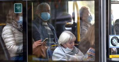 Из-за жары все труднее обеспечивать ношение масок в общественном транспорте - rus.delfi.lv - Латвия