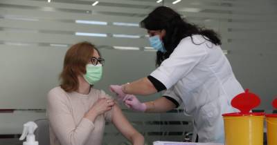 Более миллиона человек полностью вакцинированы в Украине, - Минздрав - focus.ua - Украина