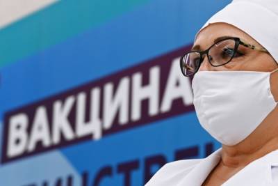 В Москве первую прививку от коронавируса сделали более 3,2 млн человек - govoritmoskva.ru - Москва