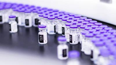 Нужна ли третья прививка? Альянс Pfizer-BioNTech запросит разрешение - ru.euronews.com - Франция - Сша - Япония - Евросоюз - Венгрия