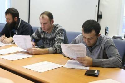 МВД предлагает ввести спецрежим для незаконных мигрантов до выезда из страны - pnp.ru
