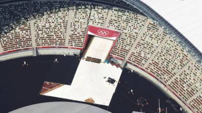 Организатор Олимпиады-2020 прослезился из-за отсутствия зрителей на Играх - russian.rt.com - Токио