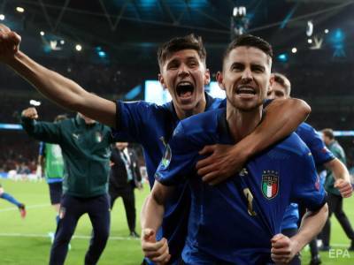 За два дня до финала Евро-2020 сборная Италии ушла в изоляцию из-за коронавируса - gordonua.com - Украина - Англия - Италия - Испания - Дания