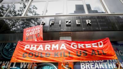 Pfizer и Moderna повысили цены на свои вакцины против коронавируса - svoboda.org