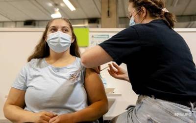 За сутки вакцинировано 140 тысяч украинцев - korrespondent.net - Украина