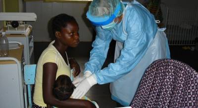 Матшидисо Моэти - В Гвинее выявили первый в стране случай смертельной лихорадки Марбург, от которой не существует лекарства — ВОЗ - sharij.net - Гвинея