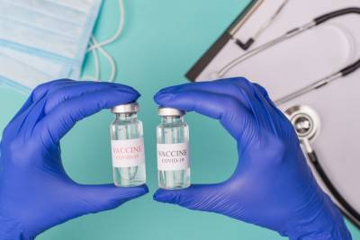В США сравнили эффективность вакцин Moderna и Pfizer против дельта-штамма - sharij.net - Сша