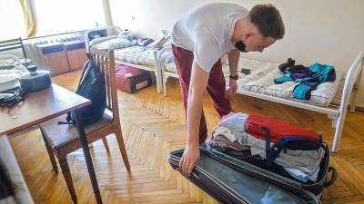 Дмитрий Афанасьев - В Минобрнауки рассказали о порядке заселения в общежития непривитых студентов - iz.ru - Россия - Израиль