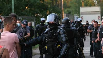 Полиция в Вильнюсе применила слезоточивый газ при разгоне митингующих - iz.ru - Вильнюс - Израиль - Литва