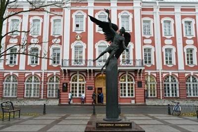 В общежития СПбГУ будут заселять только привитых, переболевших или имеющих медотвод - znak.com - Санкт-Петербург