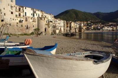 На Сицилии зафиксирована самая высокая температура в Европе с 1977 года - argumenti.ru - Италия - Афины