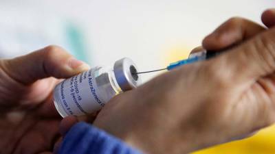 Вальдемар Краска - Польша продаст Украине вакцины AstraZeneca с истекающим сроком годности - iz.ru - Украина - Израиль - Польша