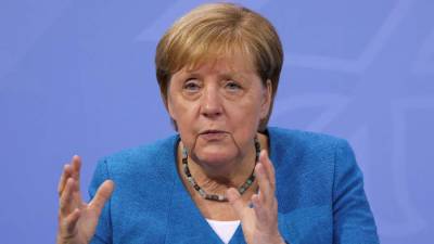 Ангела Меркель - Стал известен размер пенсии Меркель после ухода с поста канцлера ФРГ - iz.ru - Германия - Израиль