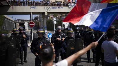Треть французов выступает против санитарного пропуска - ru.euronews.com - Франция - Израиль - Гаити - Афганистан
