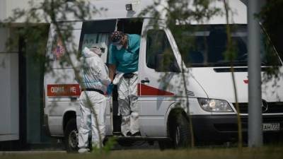 В России четвёртый день подряд более 800 умерших от COVID-19 - svoboda.org - Россия - Москва